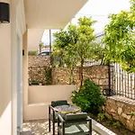 Almar Hotel Sarandë