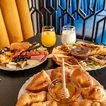 Almar Hotel Sarandë