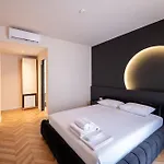 Almar 3* Sarandë