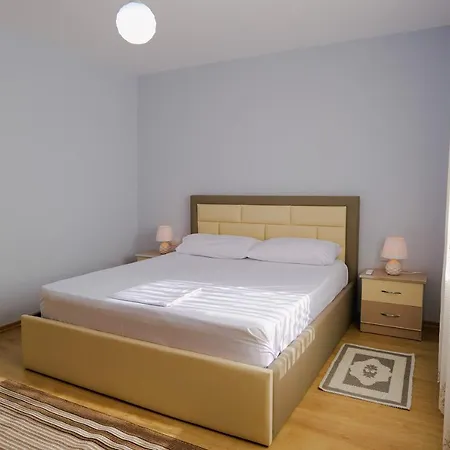 Almar Apartments Villa Saranda