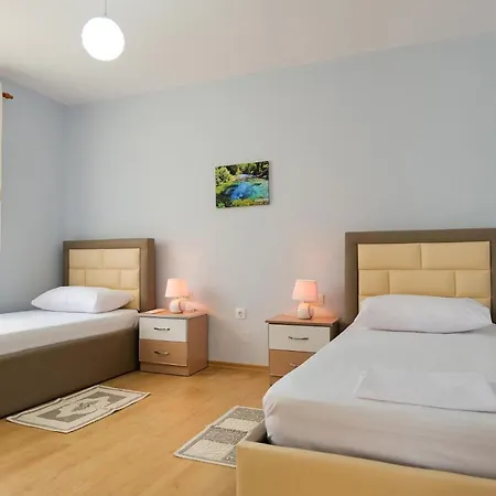 Almar Apartments Villa Saranda