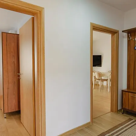 Almar Apartments * Saranda