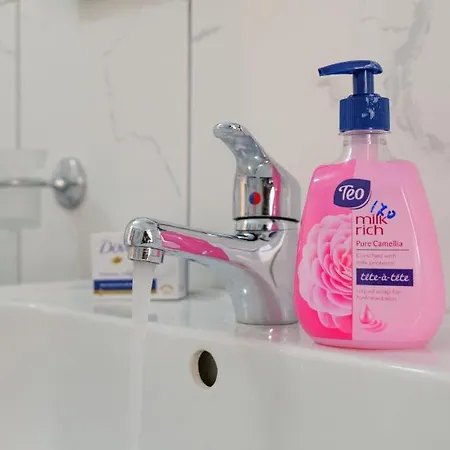 Villa Almar Apartments Saranda