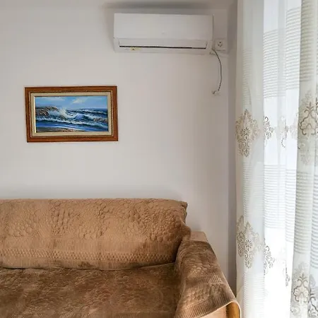 Villa Almar Apartments Saranda