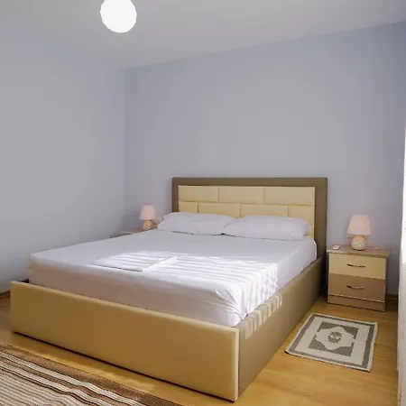 Almar Apartments Villa *