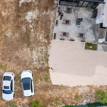 Almar Sarandë