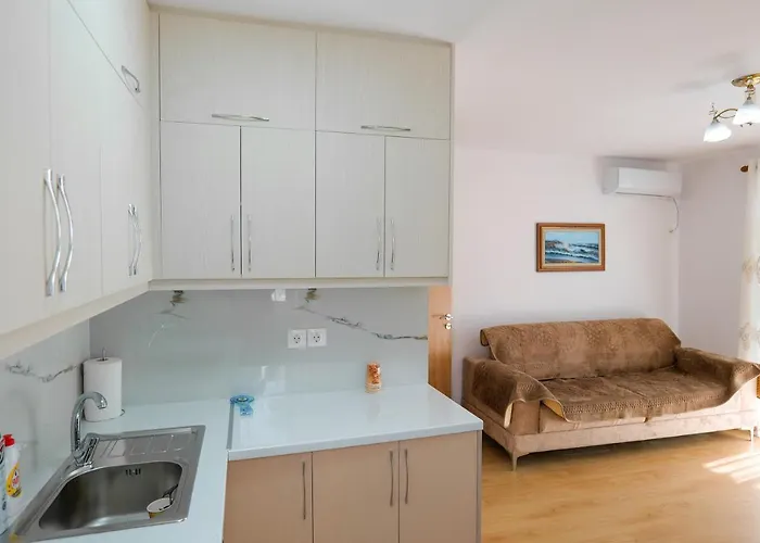 Hotel Almare Saranda